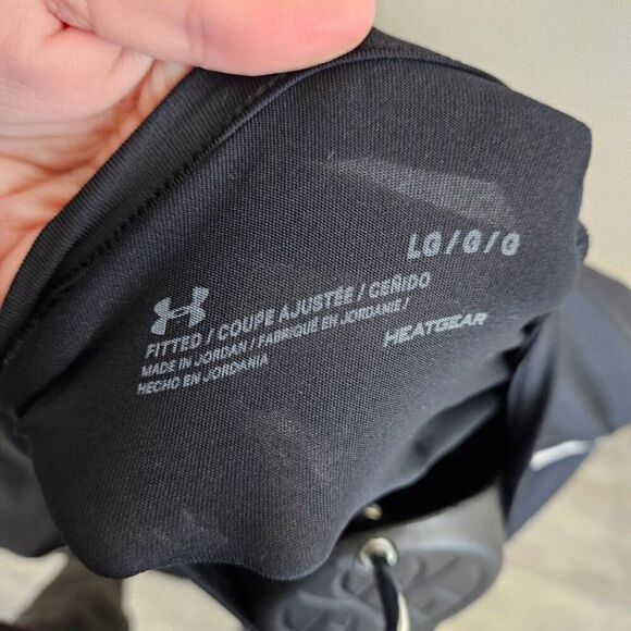 Under Armour Fitted Athletic Shirt - Picture 8 of 8